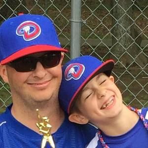 Meet your Posher, Dustin